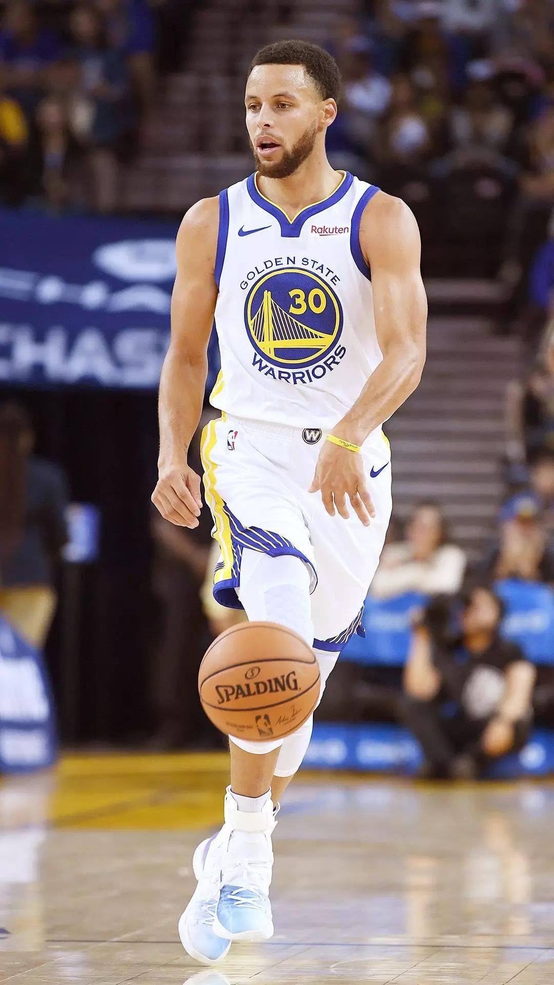 詹姆斯如何 詹姆斯如何