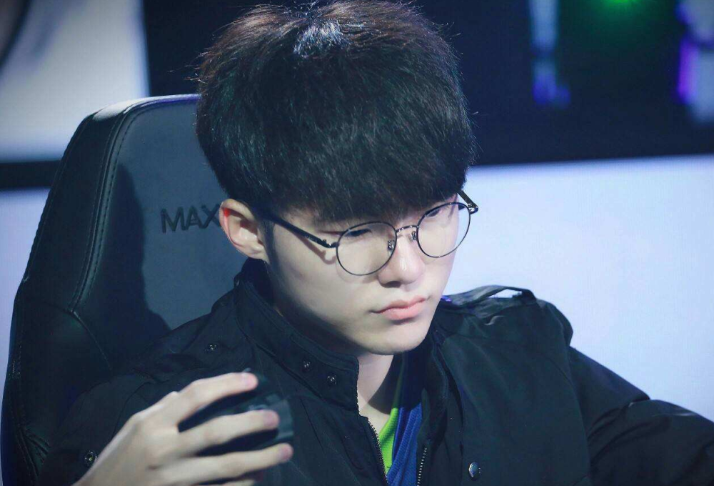 鉴于山东泰 鉴于山东泰