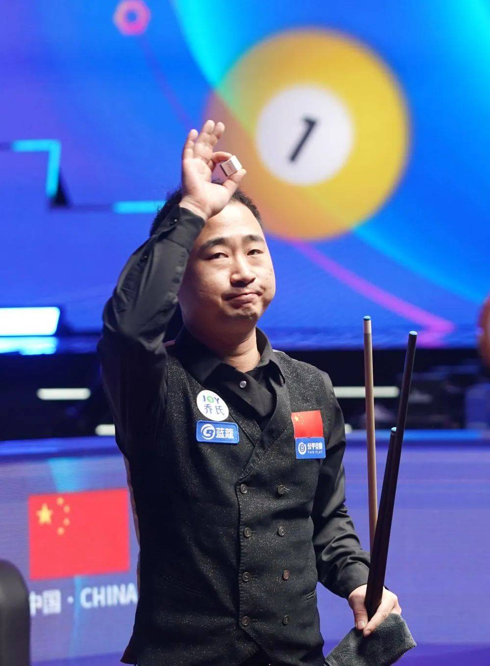 往往牵动着 往往牵动着